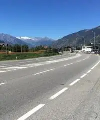 Vendita Capannone in Località Grand Chemin, 55