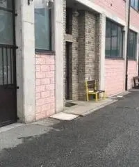 Vendita Laboratorio in Località Grande Charriere, 11