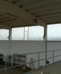 Calcinato vendesi capannone