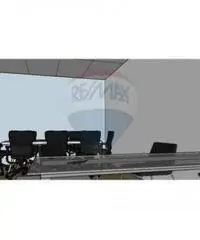 Vendita Magazzino in Via Proserpina