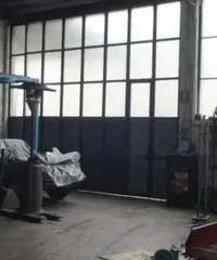 Affitto Capannone in Via Mara, 5