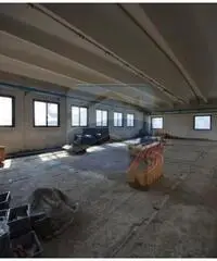 Affitto Capannone in Via Ezio Tarantelli