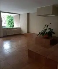 Affitto Laboratorio in via Zezio