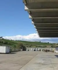 CAPANNONI MAGAZZINI - ARTIGIANALE - CERRETO GUIDI