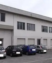 CAPANNONI MAGAZZINI - ARTIGIANALE - CERRETO GUIDI