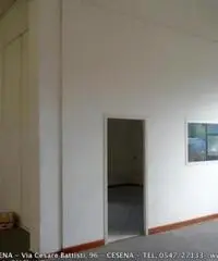 Centro città: Affitto Magazzino in Via Lepanto