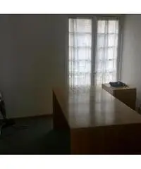 Capannone / Fondo in affitto a Genova, Foce