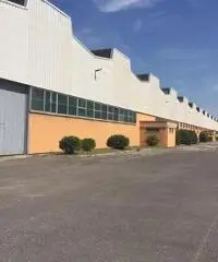 RifITI 003-40/comA - Capannone Industriale in Vendita a Aprilia - Campodicarne di 11000 mq