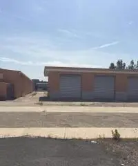 RifITI 003-40/comA - Capannone Industriale in Vendita a Aprilia - Campodicarne di 11000 mq