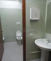 Affitto Capannone con ascensore