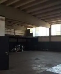 Affitto Capannone in Via Lazio