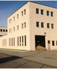 Lucernate: Affitto Capannone in Via Italo Calvino