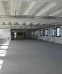 MILANO-CERNUSCO SUL NAVIGLIO CAPANNONE 1.520 MQ