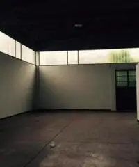 Vendita Capannone in Via Lazio , 10