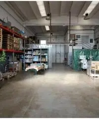 Vendita Capannone in via vercelli