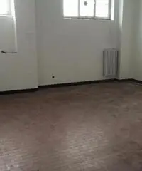 Vendita Magazzino in Via Domenico Cimarosa