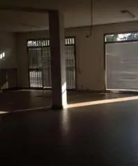 Vendita Magazzino da 165mq