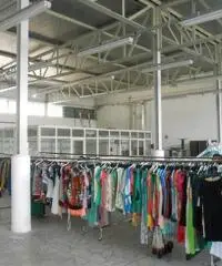 RifITI 013-SU25356 - Capannone Industriale in Affitto a Quarto di 700 mq