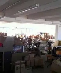 Affitto Capannone da 2000mq con ascensore