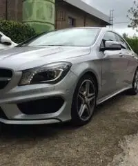 Mercedes-Benz CLA 220 CDI Premium