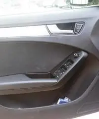 Audi A4 Avant 2.0TDI Advanced XENON NAVI PDC FATTURE TAGLI