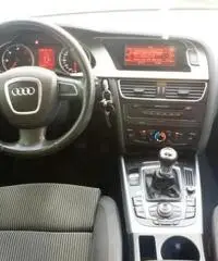 Audi A4 Avant 2.0TDI Advanced XENON NAVI PDC FATTURE TAGLI