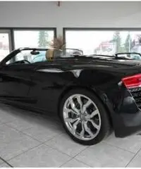 Audi R8 5.2 V10 FSI quattro CARBON CERAMICA S tronic