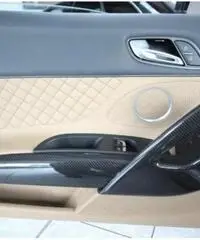 Audi R8 5.2 V10 FSI quattro CARBON CERAMICA S tronic