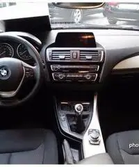 BMW 116 BMW 116d 5 porte NAVI SHZ PDC MANI