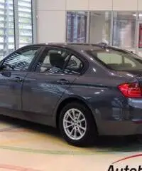BMW 318 D STEPTRONIC