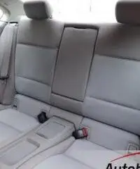 BMW 320 I COUPE' Fari allo Xeno + Climatizzatore bi-zona + Radio cd +