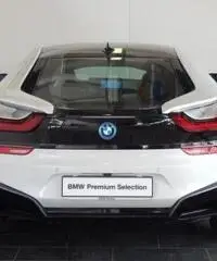 BMW i8 i8 rif. 6524709