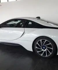 BMW i8 i8 rif. 6524709
