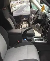 DODGE Nitro 2.8 CRD DPF SXT 4WD Aut. UNIPRO rif. 7113211