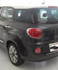 Fiat 500L   Fiat 500 L Living 1.6 16V Multijet (diesel) Pop
