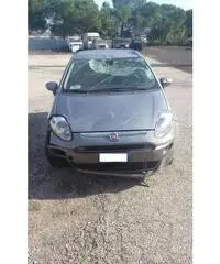 Fiat Grande Punto Evo  1.4 b/metano anno 07-2011 sinistrata