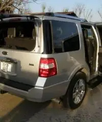 Suv americano Ford Expedition Limited 4WD