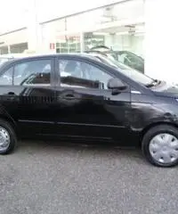 Tata Indica VISTA LX SAFIRE BIFUEL ADATTA PER NEOPATENTATI