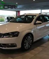 VOLKSWAGEN Passat 4MOTION VARIANT 2.0 TDI HIGHLINE *UNIPROP* rif. 7195493