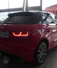 AUDI A1 SPB 1.6 TDI S line,TETTO,NAVI,XENO rif. 7154711