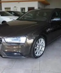 AUDI A4 Avant 2.0 TDI 177 CV quattro S tronic,S-LINE rif. 7056558