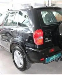 TOYOTA RAV 4 RAV4 2.0 Tdi D-4D cat 5 porte GANCIO TRAINO rif. 7195931