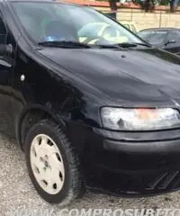 FIAT Punto 1.9 diesel 3 porte rif. 7184705