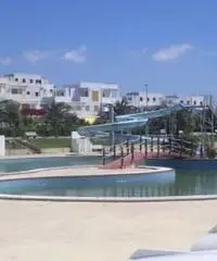 Le Castella villaggio tucano