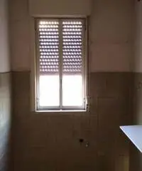 GIOIA TAURO VENDE: Appartamento in Via SS 111 (zona strategi