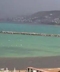 AFFITTASI APPARTAMENTO ARREDATO CON VISTA MARE