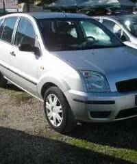 Ford Fusion 1.4 Tdci 5P.