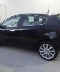 Alfa Romeo Giulietta 1.6 JTDm-2 105 CV Distinctive