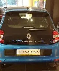 RENAULT Twingo SCe Zen Sce 69 Euro 6 con copriruota 15' rif. 7166869