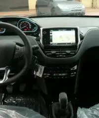 PEUGEOT 2008 1.6 ALLURE HDI  KM 0 - 10/2016 GARANZIA 24 MESI